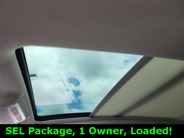 2019 Volkswagen Atlas V6 SEL photo 11