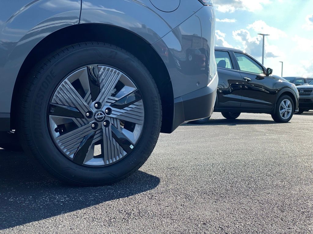 2025 Nissan Murano SL photo 32