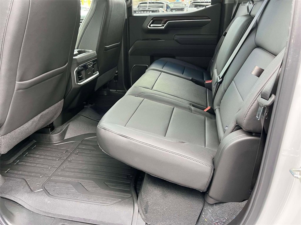 2026 Gmc Sierra 1500 SLT photo 14