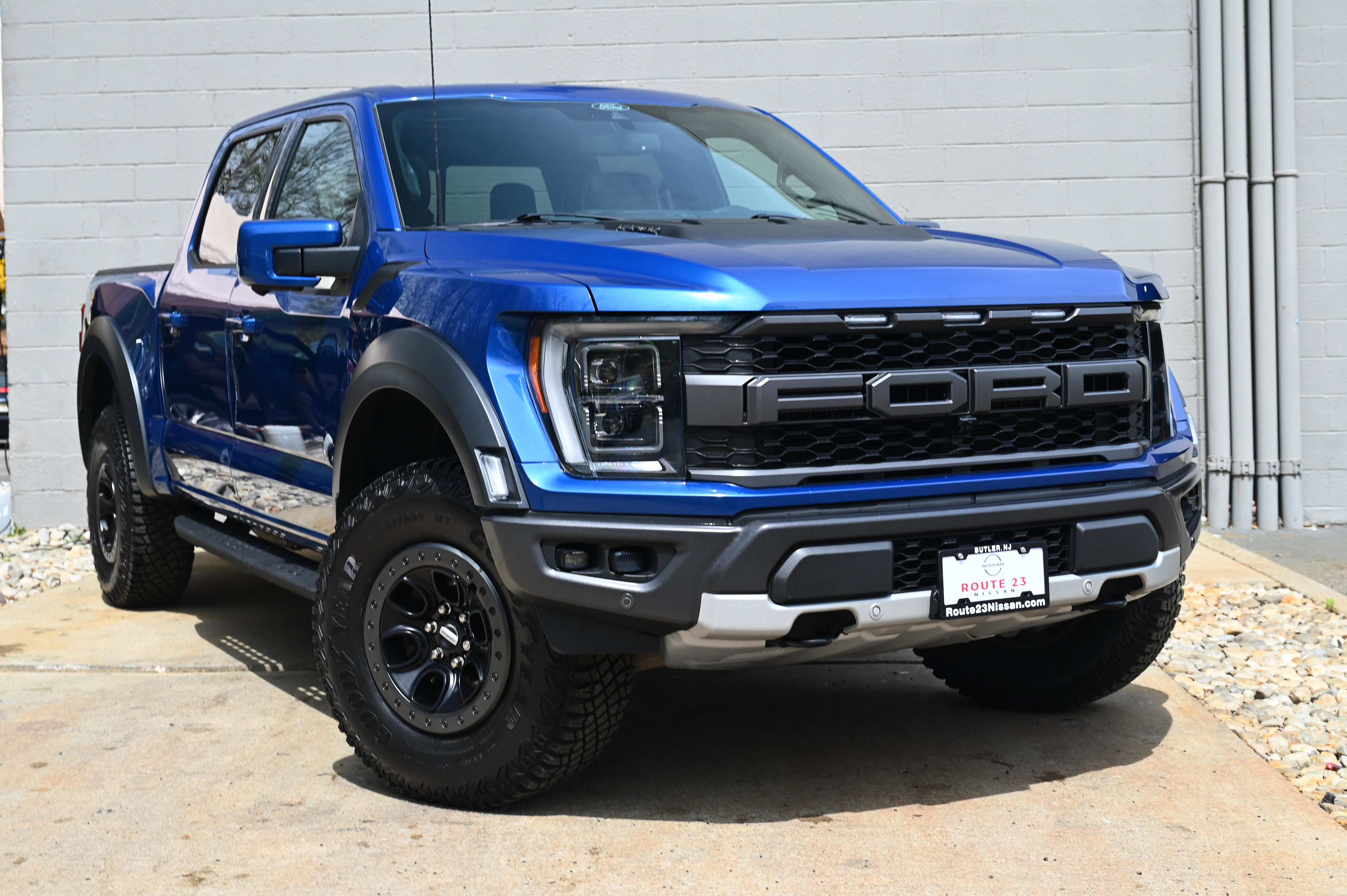 2022 Ford F-150 Raptor photo 3