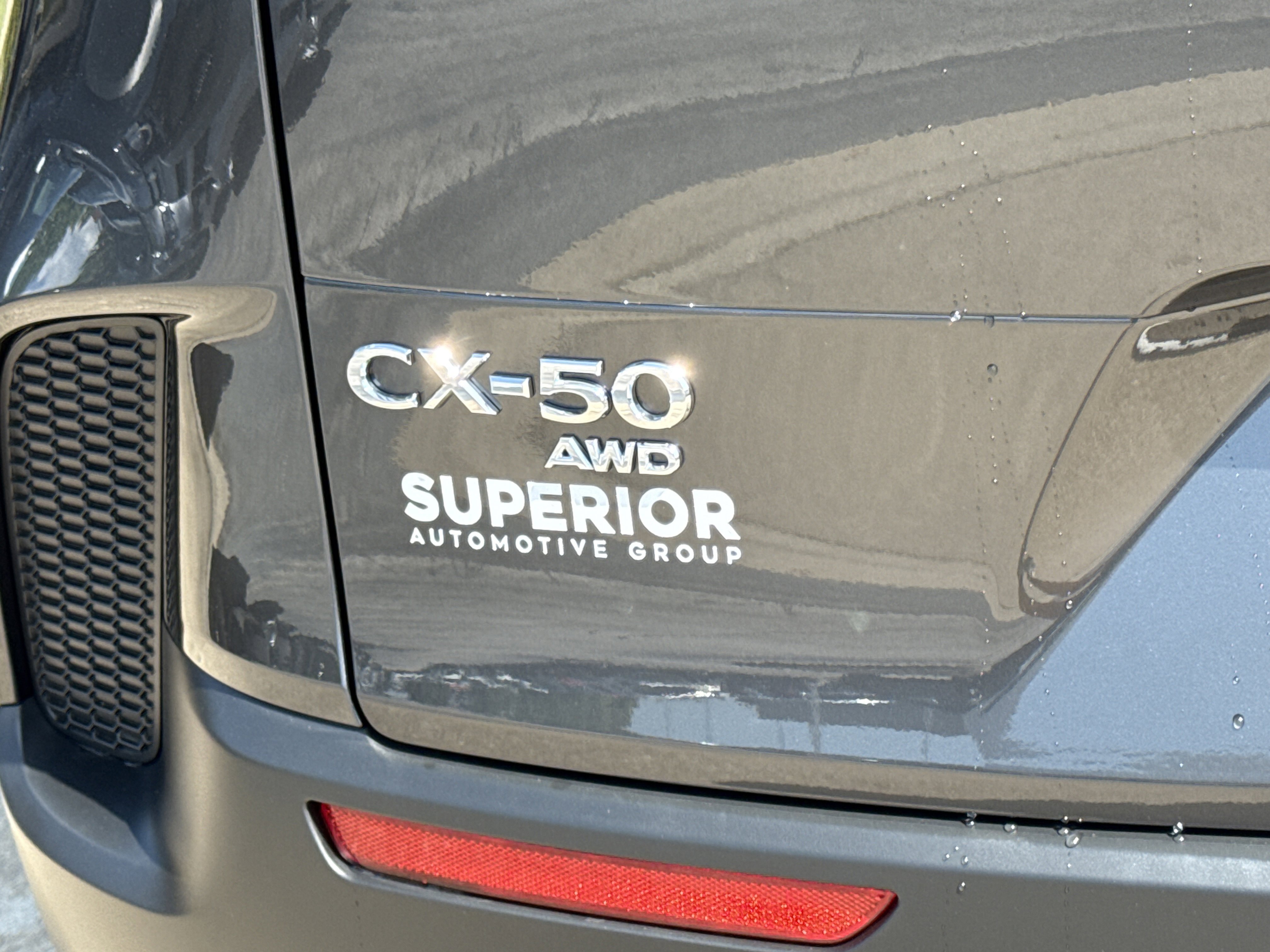 2025 Mazda CX-50 2.5 S Premium photo 2