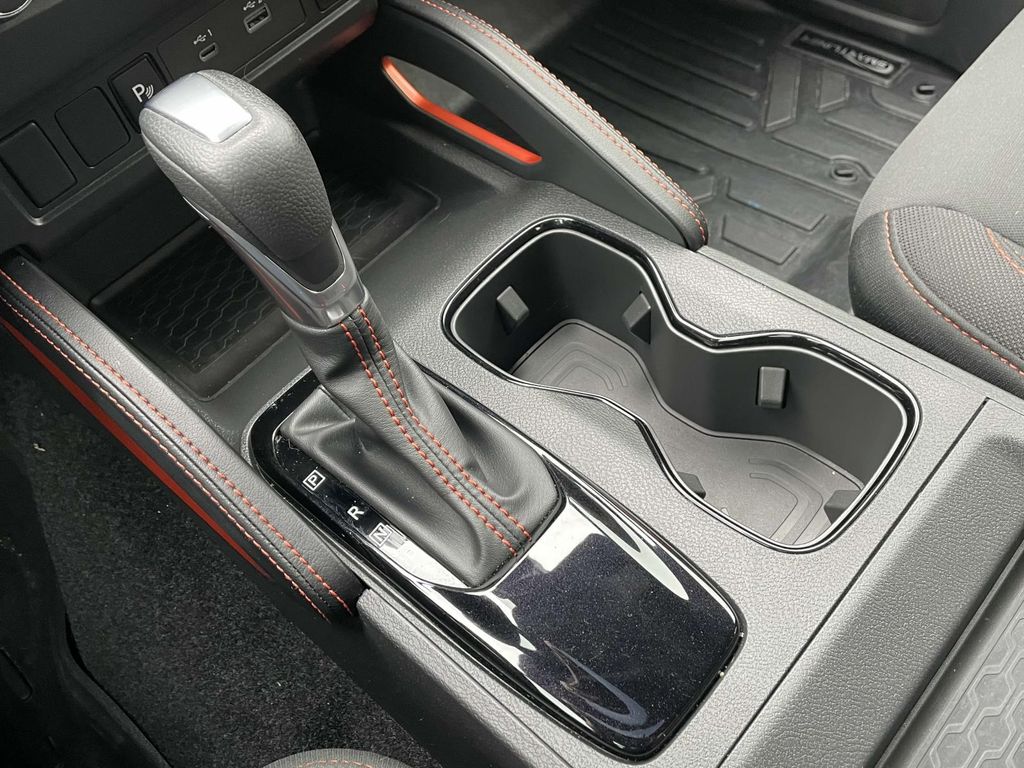 2024 Nissan Frontier PRO-X photo 29