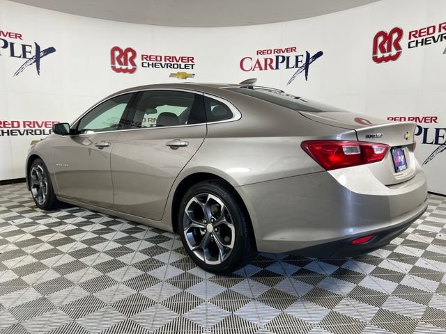 2023 Chevrolet Malibu 1LT photo 3