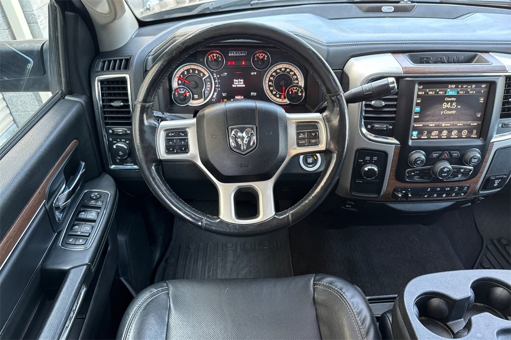 2017 Ram 3500 Laramie photo 14