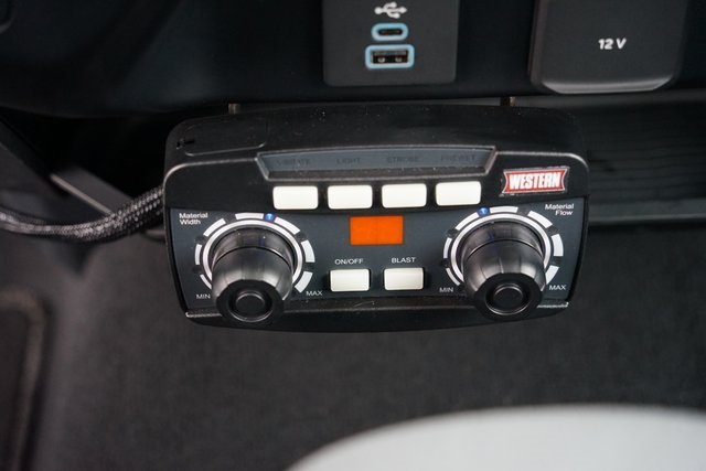 2023 FORD F-350 - Image 39