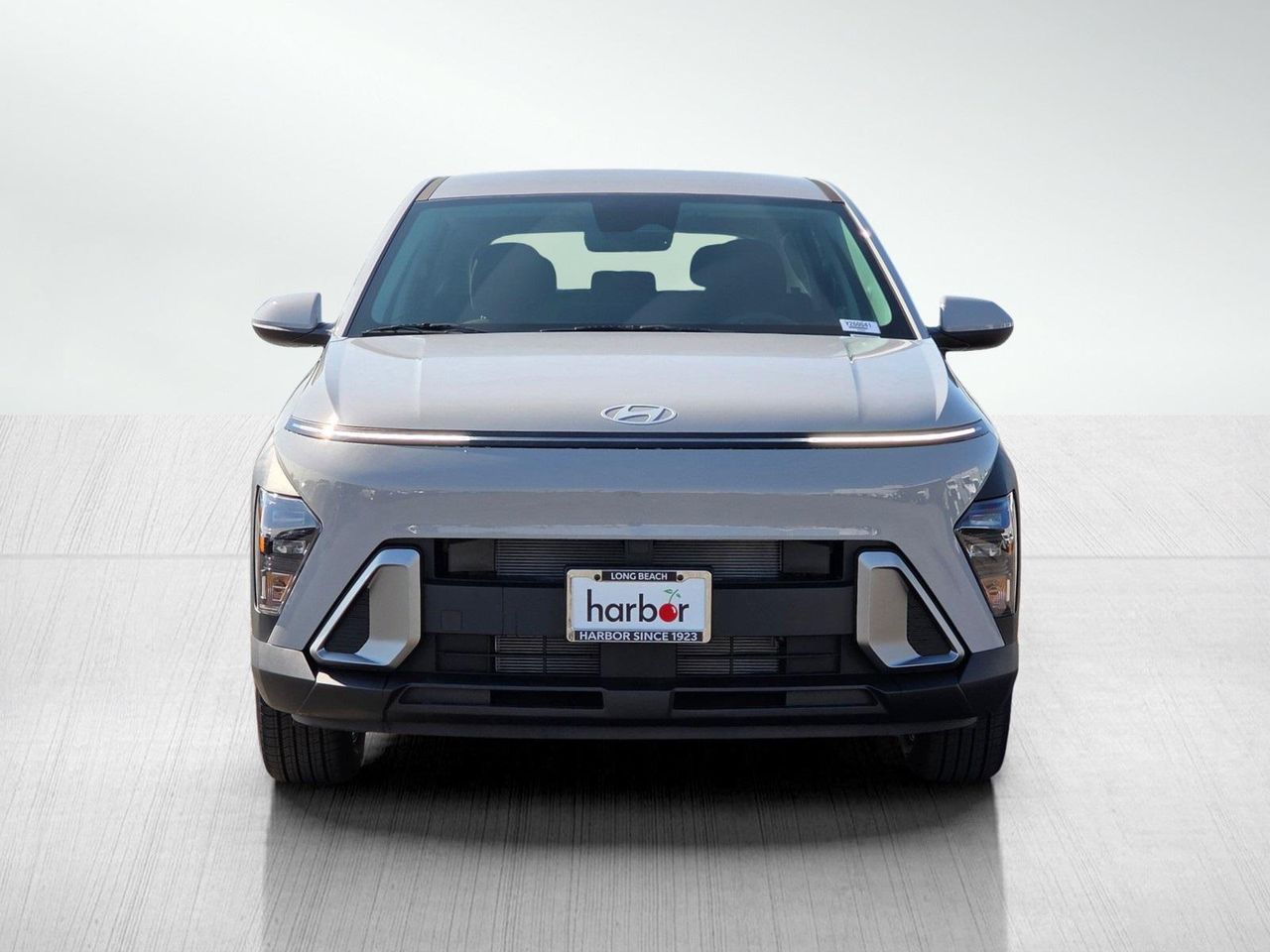 2026 Hyundai Kona SE photo 2