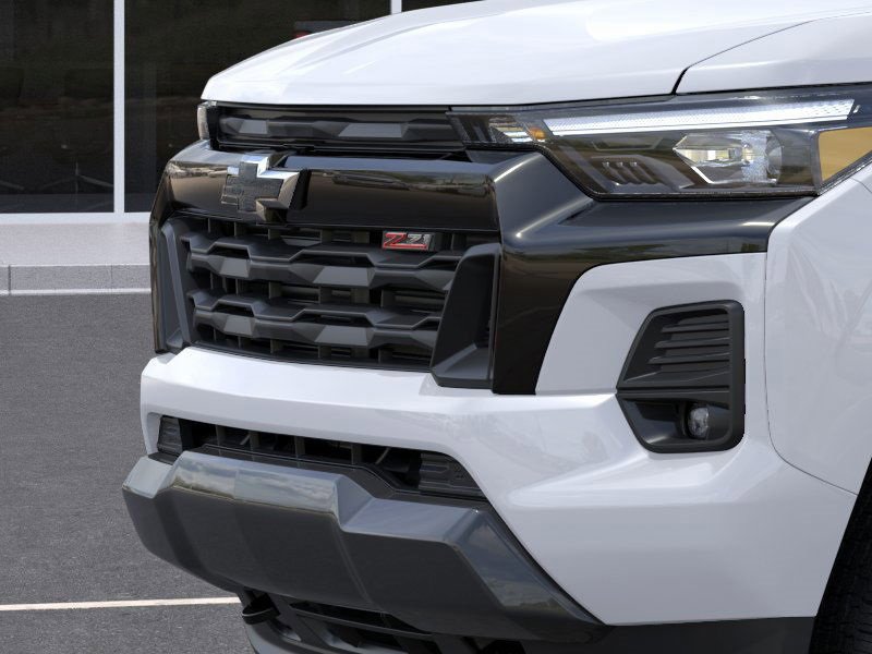 2025 Chevrolet Colorado Z71 photo 13