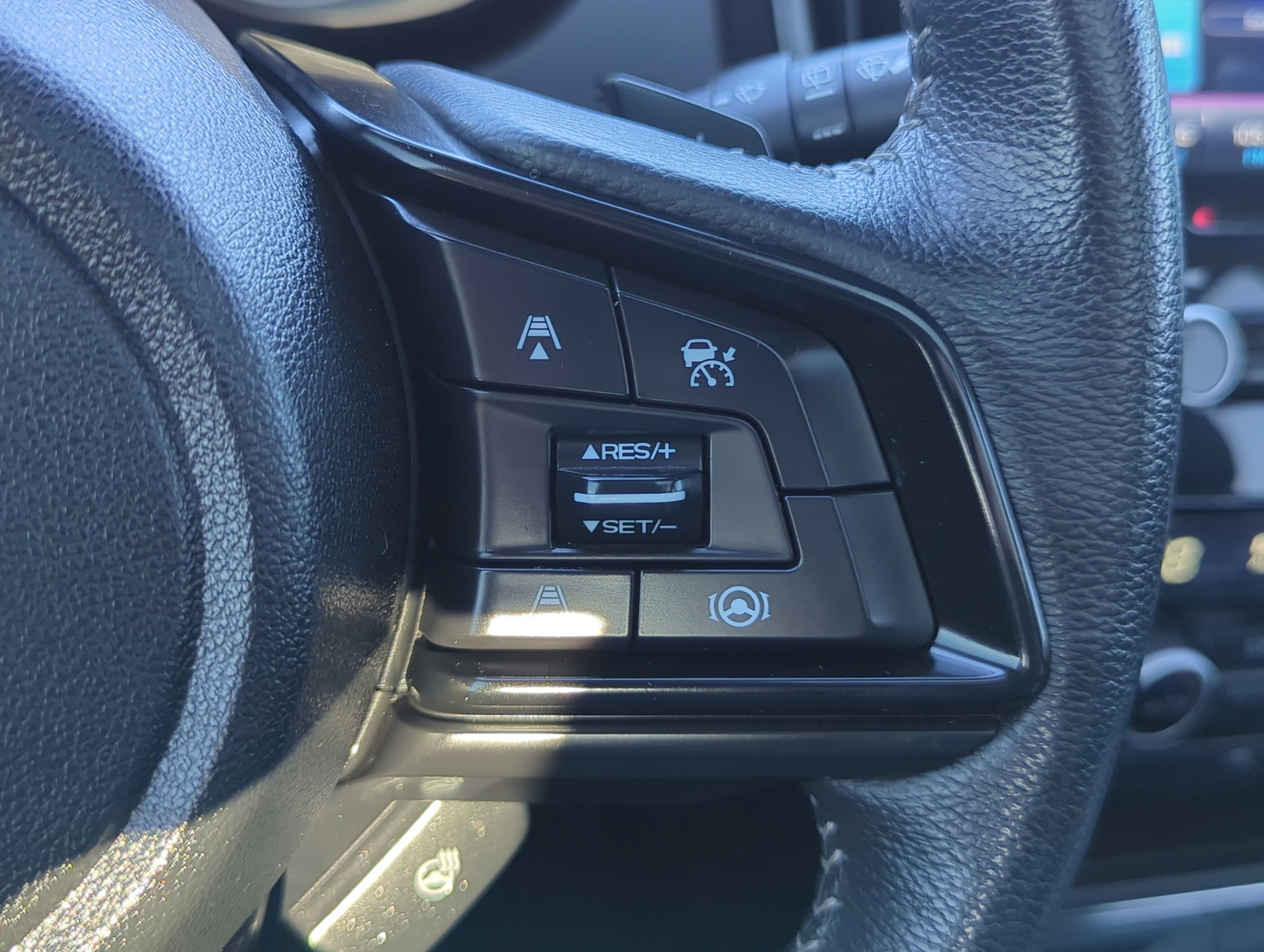 2022 Subaru Ascent Onyx Edition photo 21