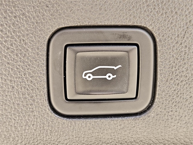 2021 Gmc Yukon Denali photo 9