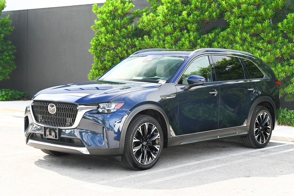 2024 Mazda CX-90 Premium Package's photo