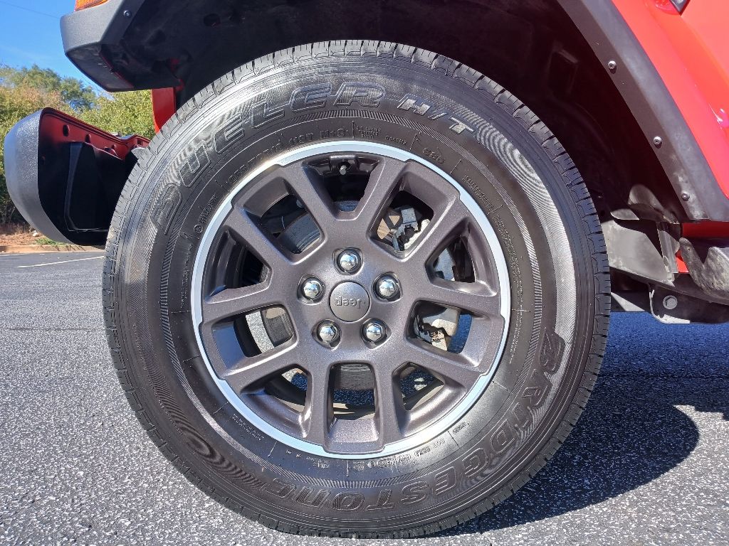 2023 Jeep Gladiator Overland photo 7