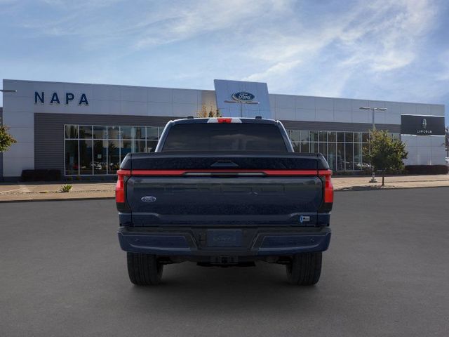 2023 Ford F-150 Lightning Platinum photo 5
