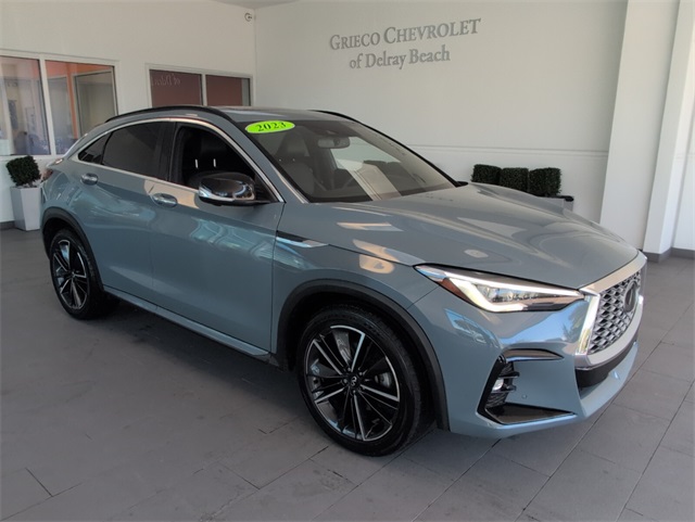 2023 Infiniti QX55 Essential photo 2