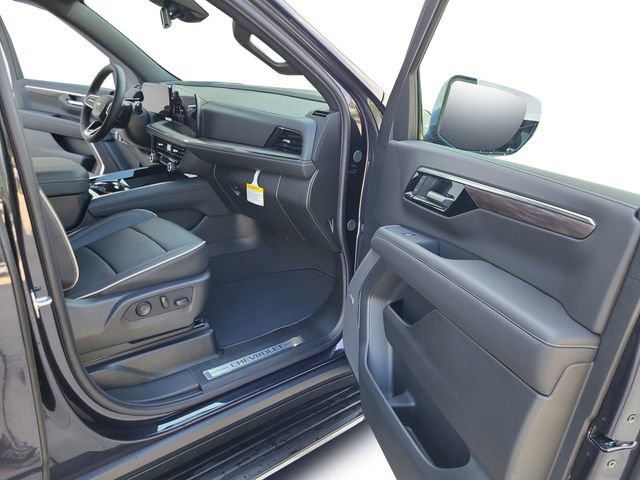 2025 Chevrolet Tahoe Premier photo 22