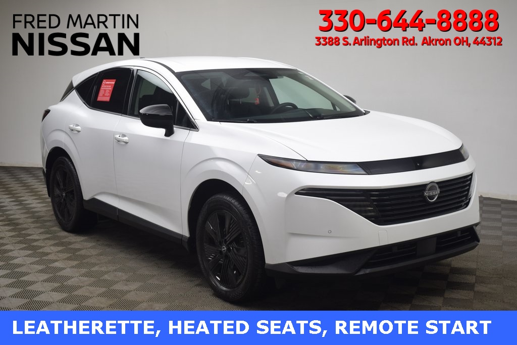 2025 Nissan Murano SV's photo