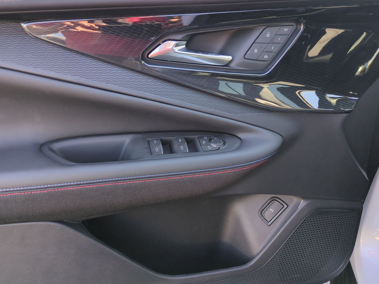 2025 Chevrolet Blazer EV RS photo 20
