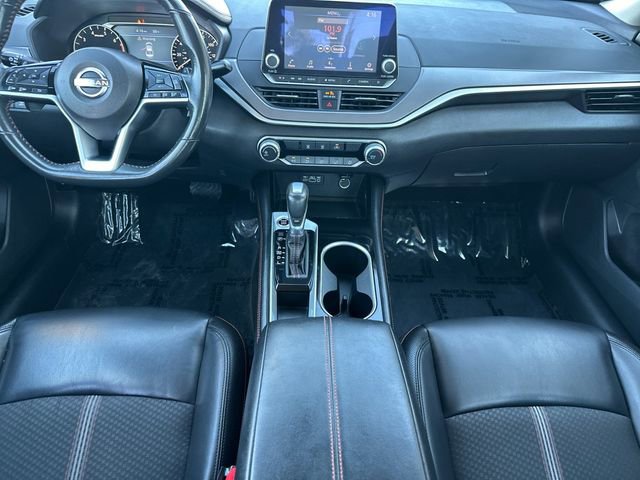 2023 Nissan Altima 2.5 SR photo 13