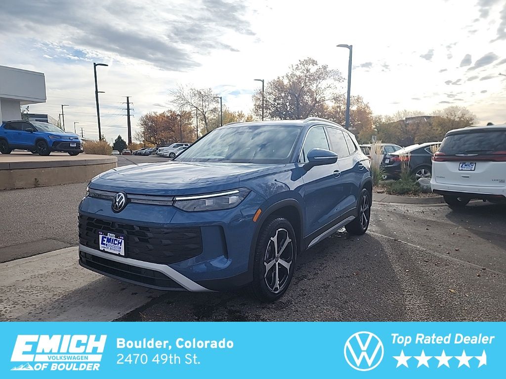 2025 Volkswagen Tiguan SE's photo