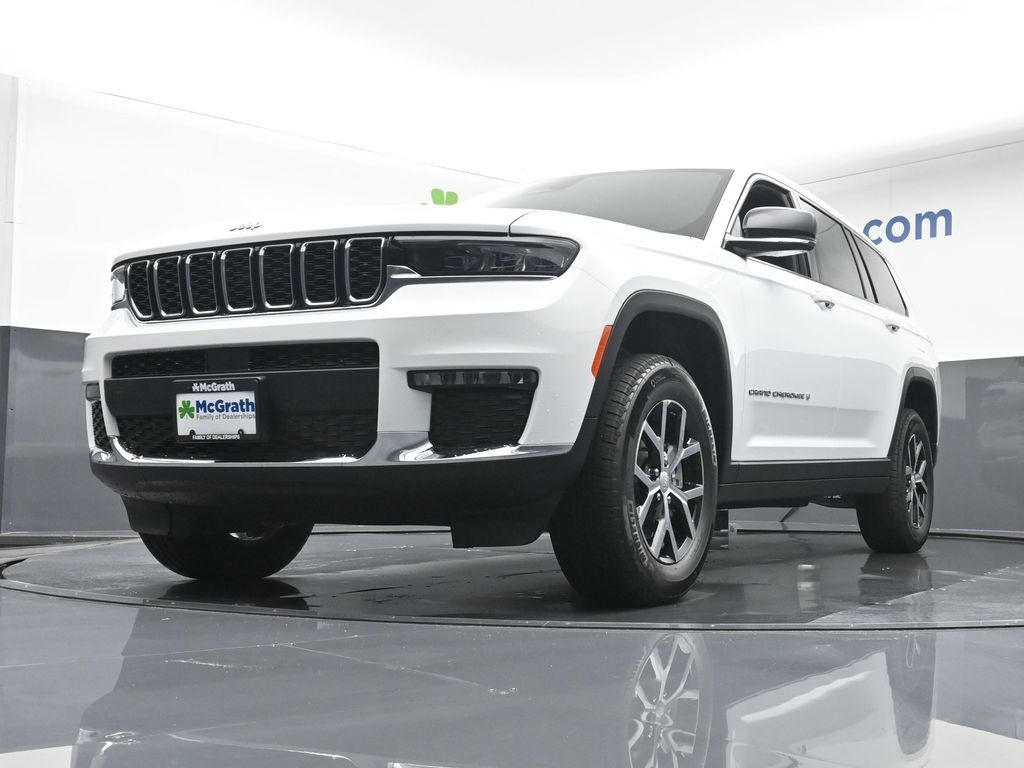 2025 Jeep Grand Cherokee L photo 4