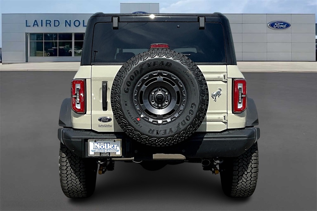 2025 Ford Bronco Badlands photo 4