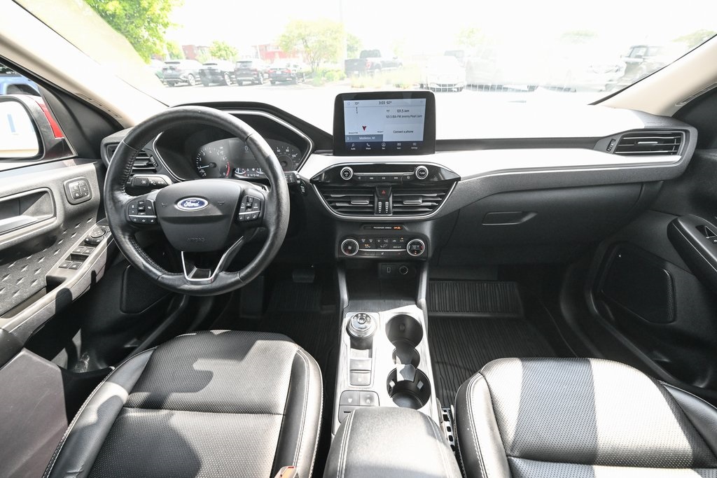 2020 Ford Escape SEL photo 22