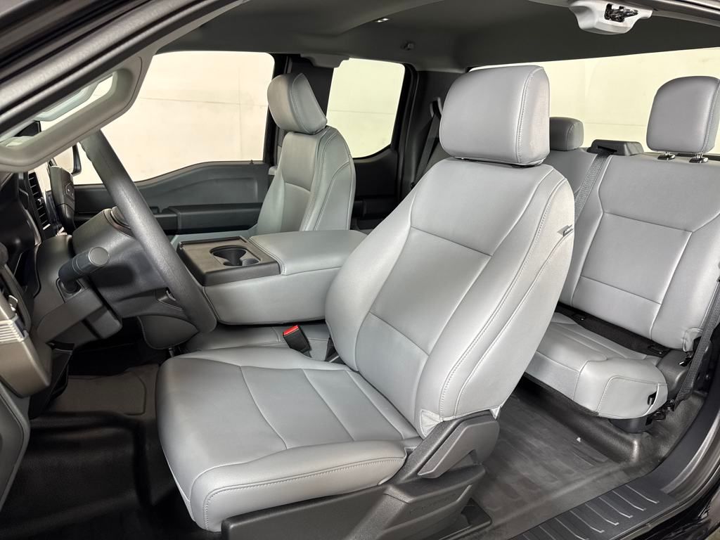 2025 Ford F-150 XL photo 17