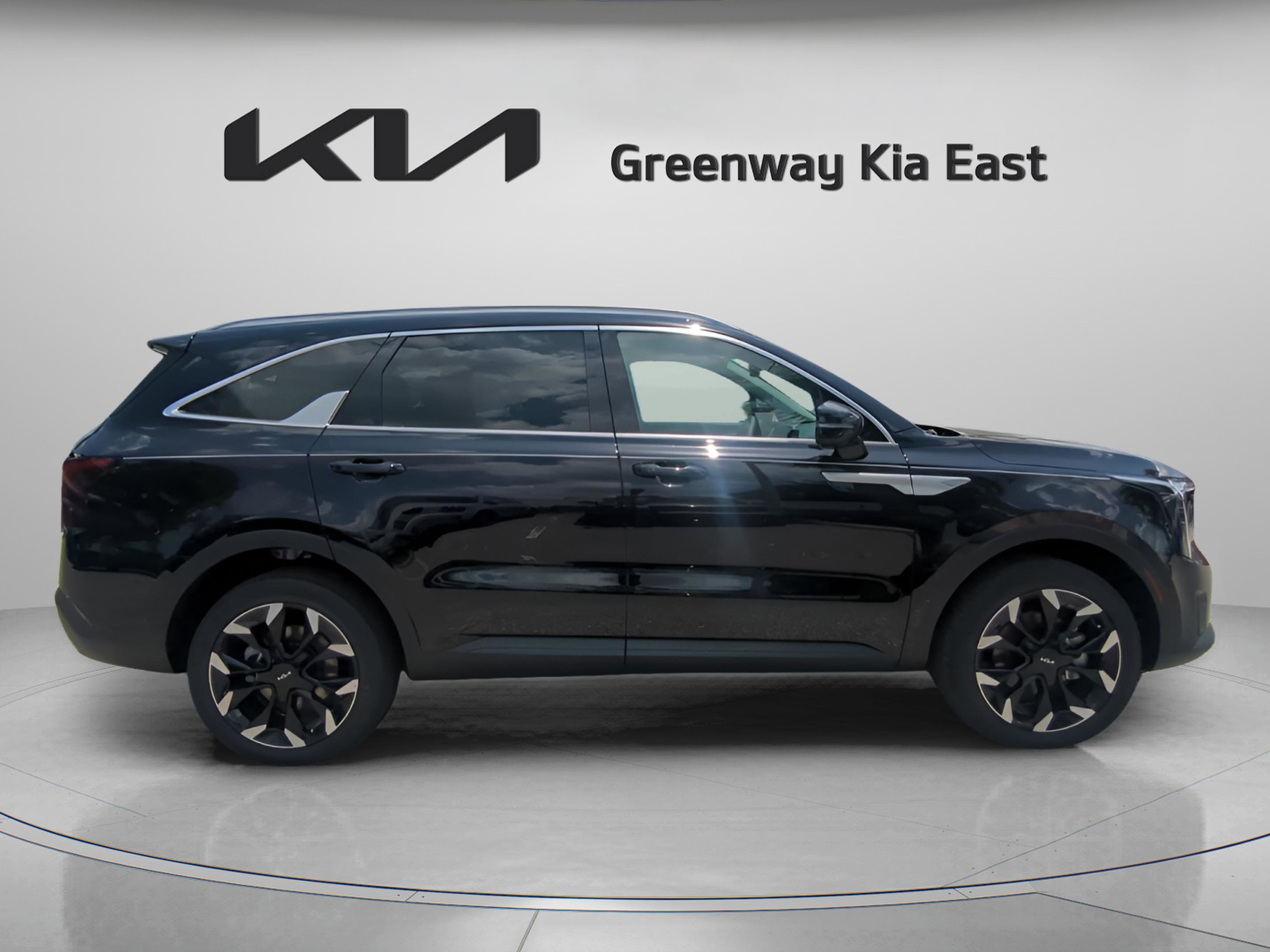 2025 Kia Sorento EX photo 8