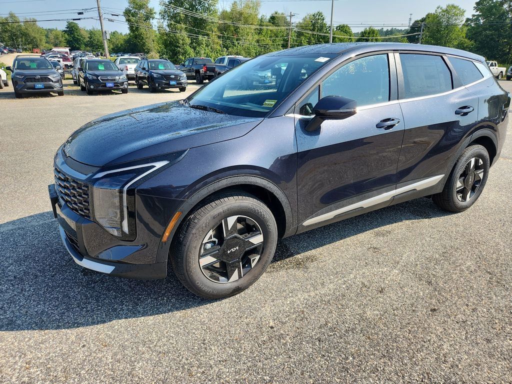 2026 Kia Sportage LX photo 3