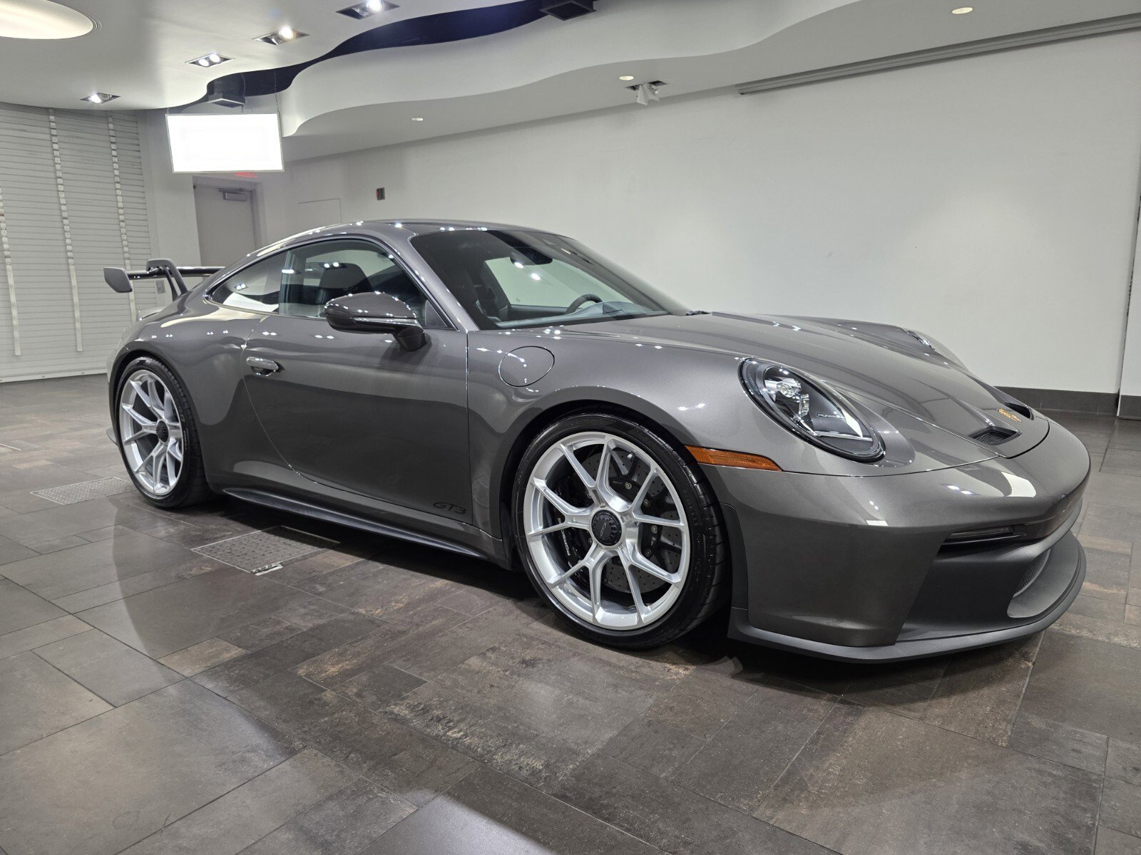 2022 Porsche 911 GT3 Coupe photo 22