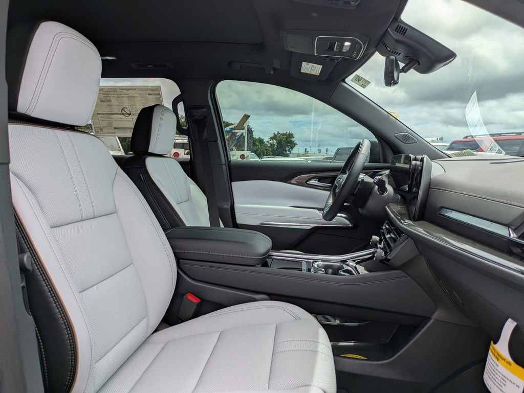 2026 Chevrolet Traverse High Country photo 25