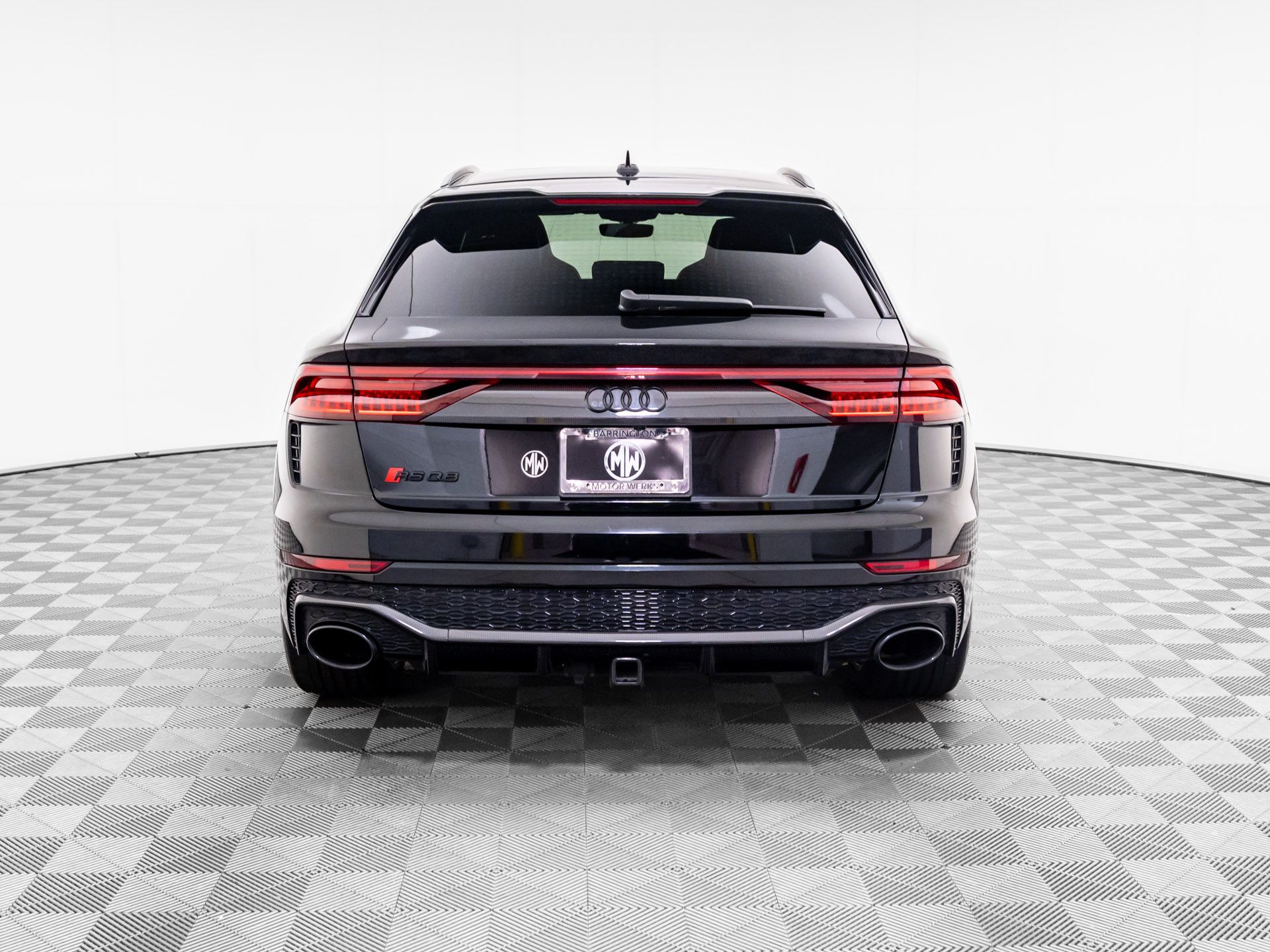 2022 Audi RS Q8 photo 3