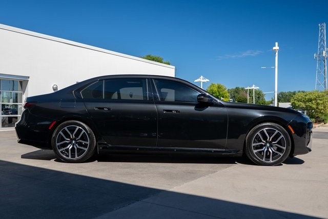 Certified 2024 BMW i7 Base with VIN WBY53EJ02RCP49322 for sale in Glendale, WI