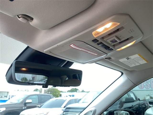 2021 Toyota Highlander Platinum photo 31