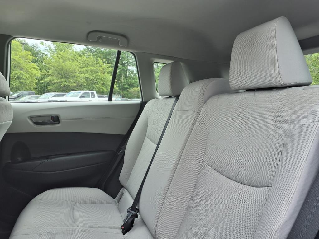 2023 Toyota Corolla Cross L photo 16