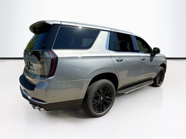 2025 Chevrolet Tahoe Premier photo 3