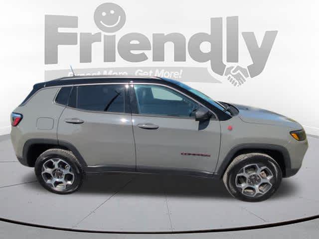 2022 Jeep Compass Trailhawk photo 4