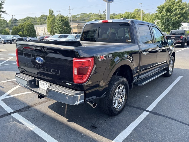 2023 Ford F-150 XLT photo 7