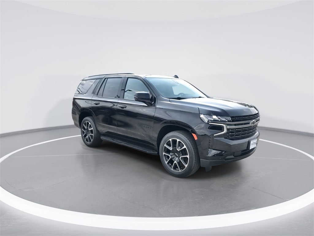 2022 Chevrolet Tahoe RST photo 2