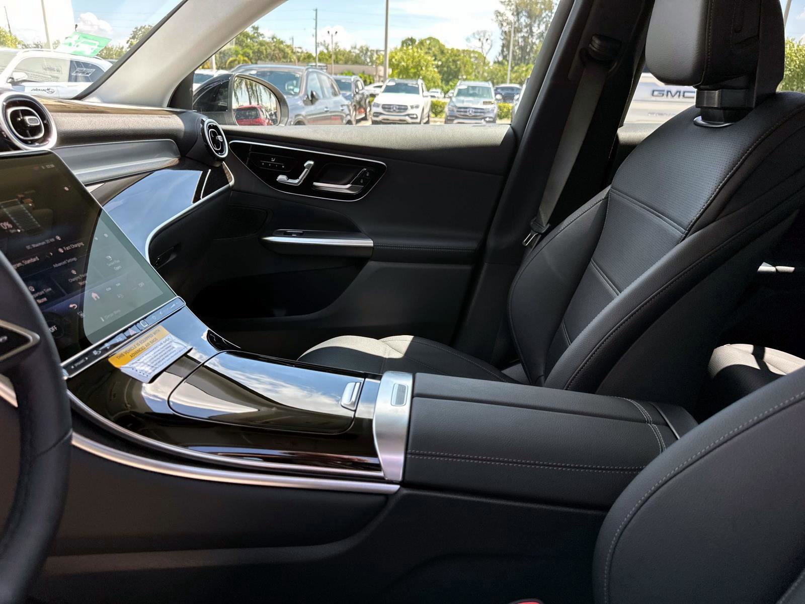 2025 Mercedes Benz GLC 350e 4MATIC photo 22