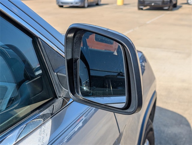 2021 Jeep Grand Cherokee Laredo E photo 3