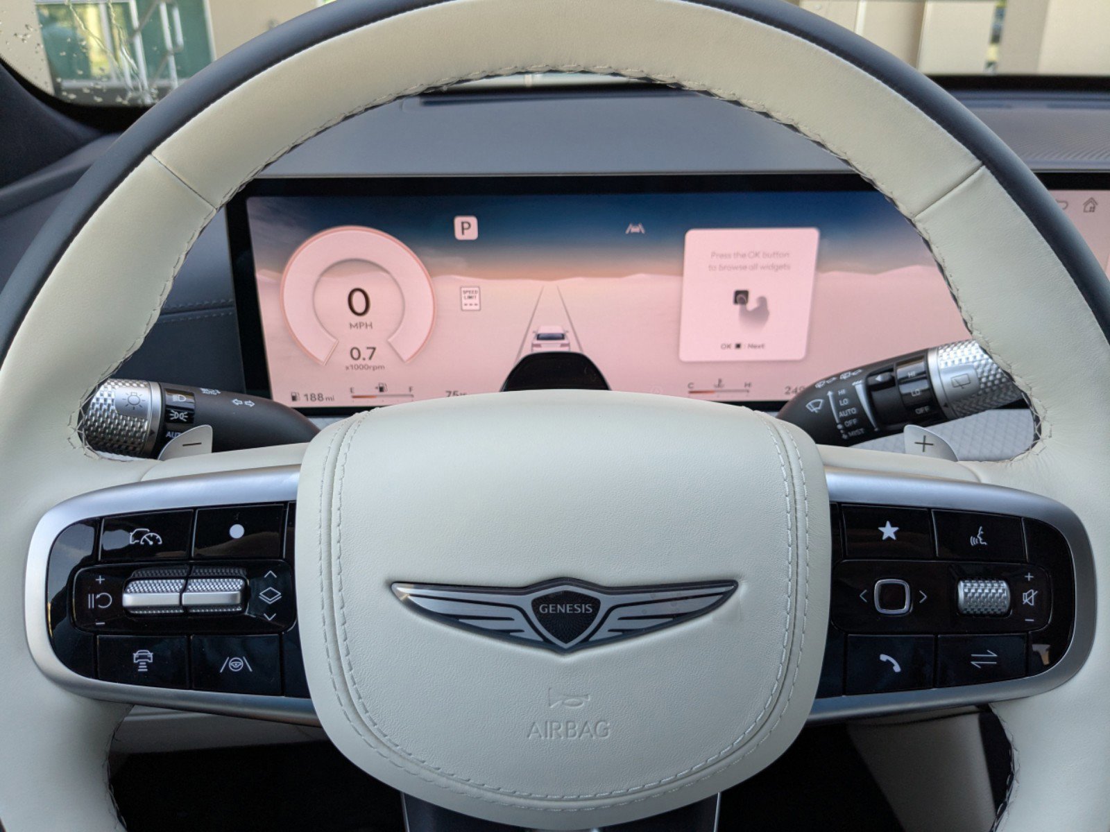 2025 Genesis GV80 3.5T Prestige AWD photo 21