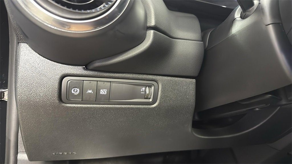 2025 Chevrolet Equinox EV LT photo 23