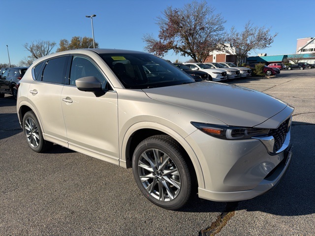 2025 Mazda CX-5 S Premium Plus package's photo