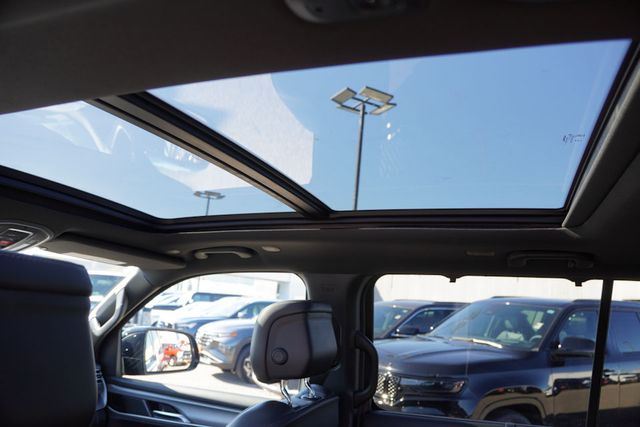 2025 Jeep Wagoneer Base photo 19