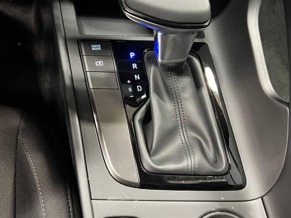 2025 Hyundai Elantra SEL Sport photo 36