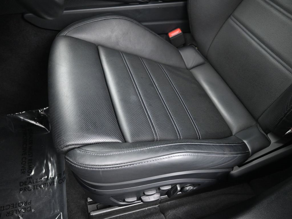 2024 Porsche Panamera Base photo 20