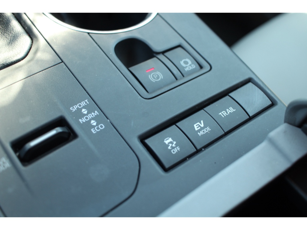 2021 Toyota Highlander Hybrid XLE photo 17