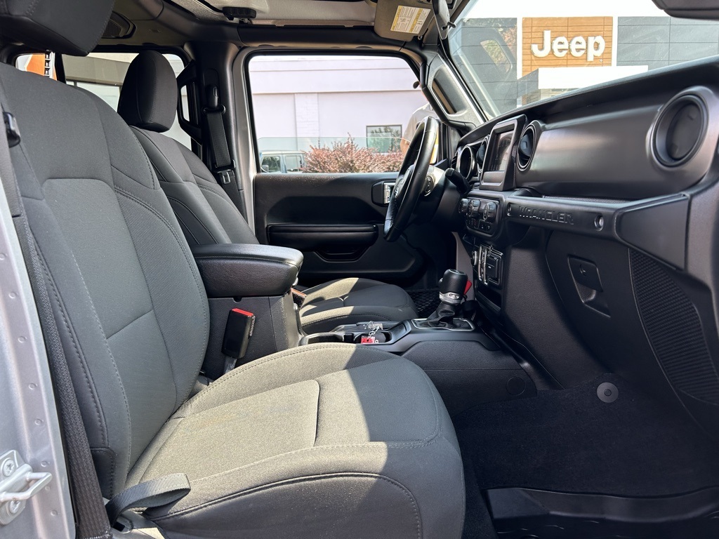 2021 Jeep Wrangler Unlimited Sport Willys photo 28