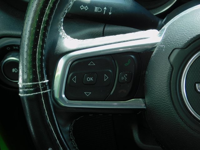 2021 Jeep Wrangler Unlimited Sahara photo 13