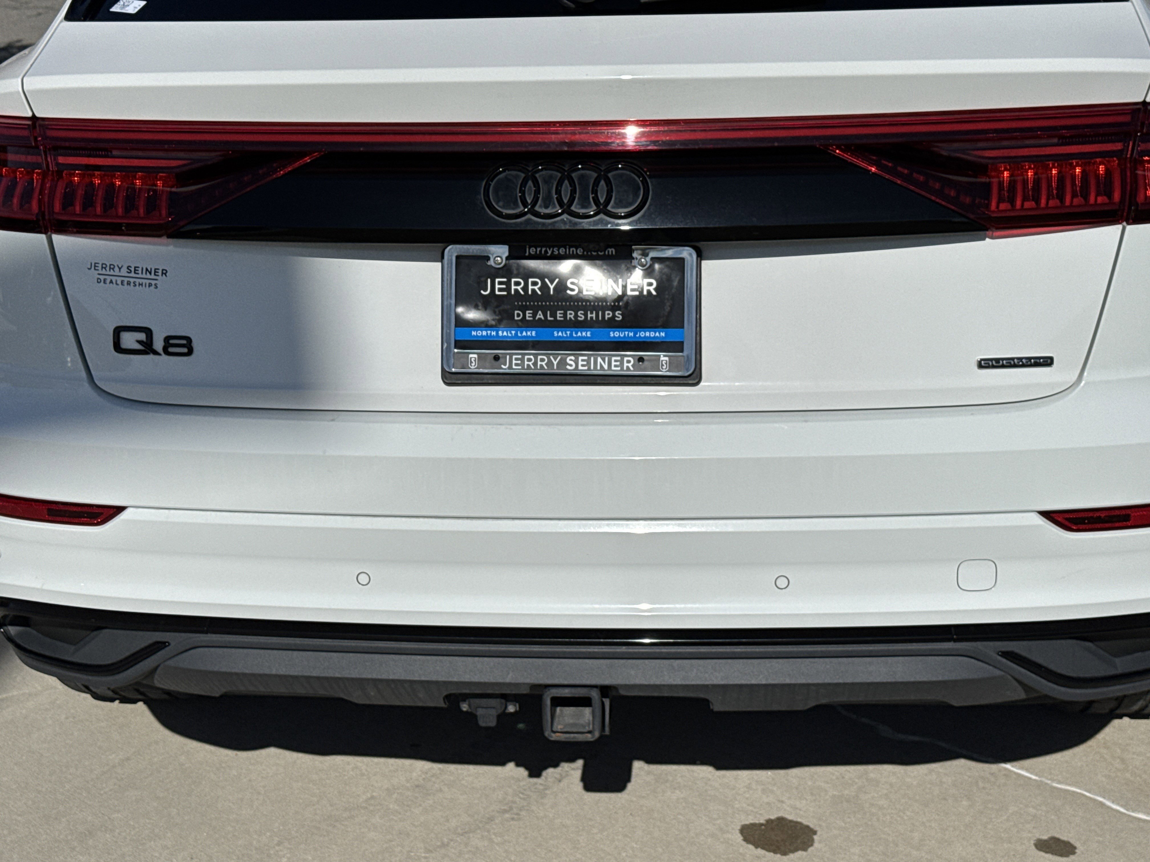 2021 Audi Q8 Premium photo 4